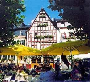 Mosel-Landhaus Hotel Oster Эдигер-Эллер Экстерьер фото